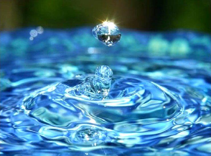 Eau de diamant, les pouvoirs de l'eau intelligente