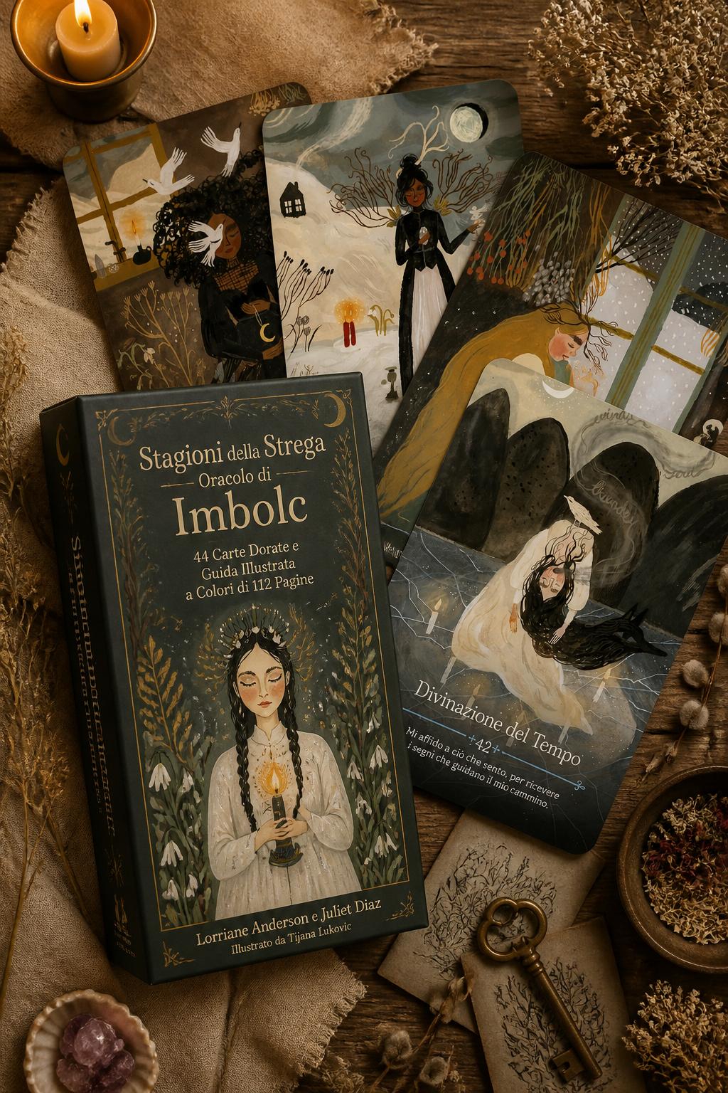 Stagioni della Strega – Oracolo di Imbolc: (44 Carte Dorate e Guida Illustrata a Colori di 112 Pagine)