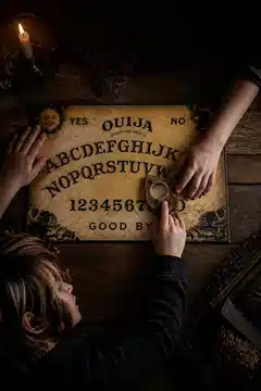 Podemos invocar demônios com o tabuleiro ouija?